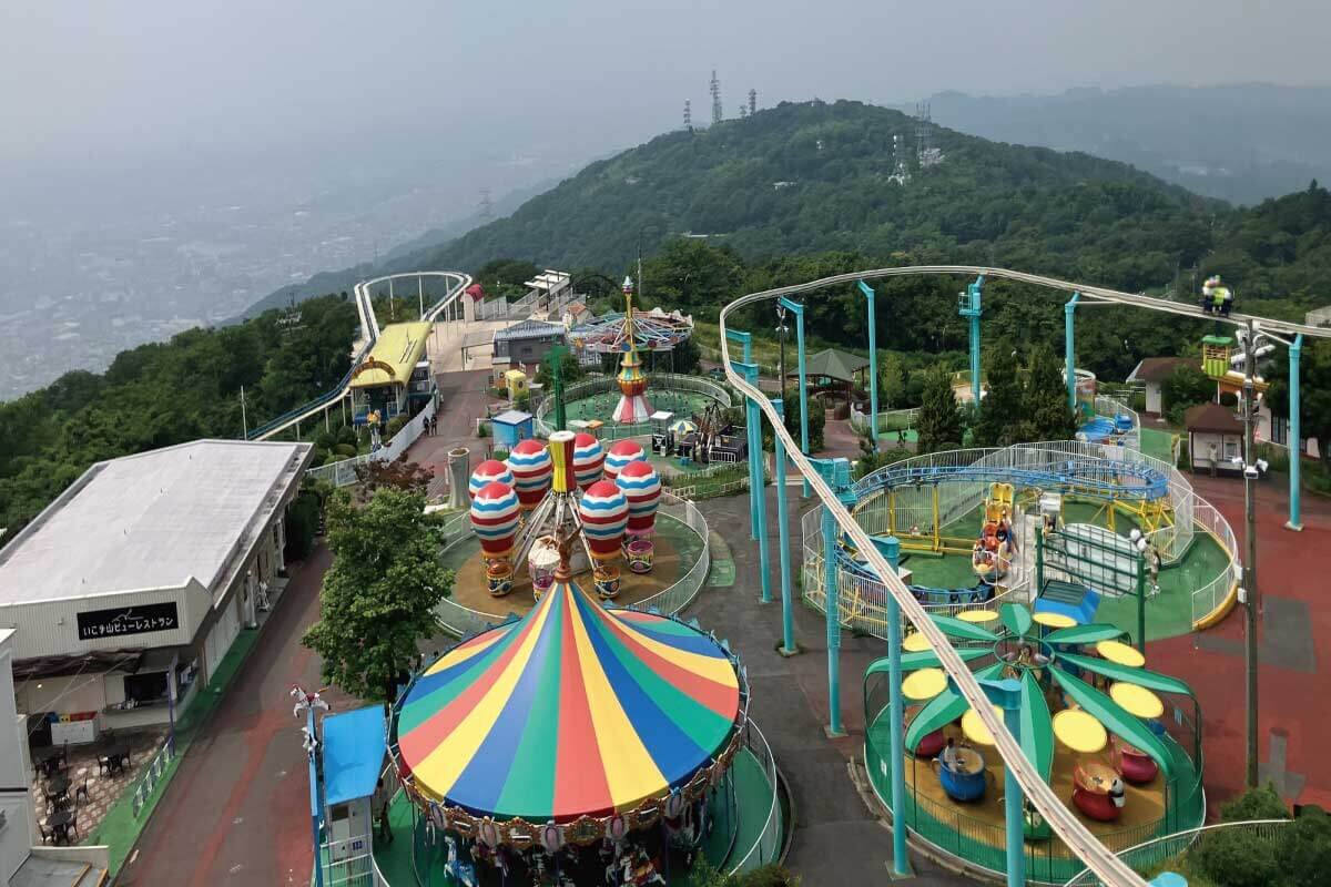 絶景遊園地が抱えていた通信の「困った」を解消！ 生駒山上遊園地がPicoCELAで実現した、快適Wi-Fiとデータ活用の未来